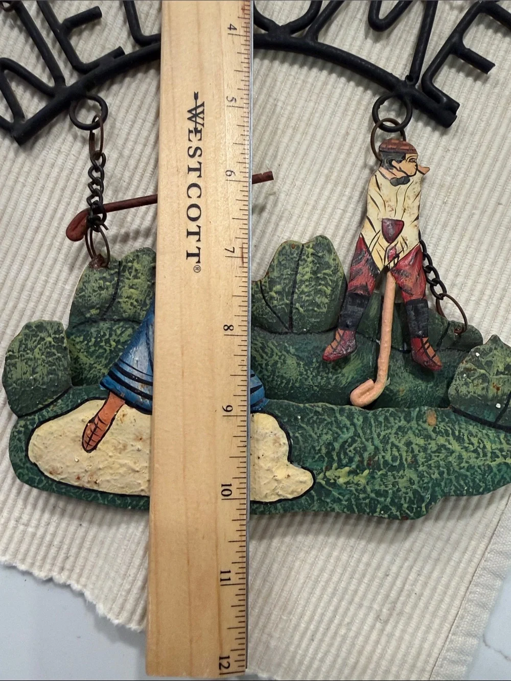 Vintage Welcome Wall Hanging - Black Metal with Multicolor Golf Scene
